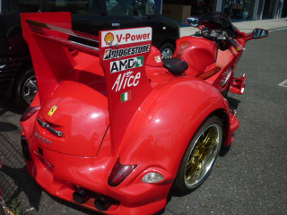 Illustration for article titled THEY FINALLY DROPPED THE PRICE ON THE FAUXRRARI FORMULA UGH MOTOTRIKE
